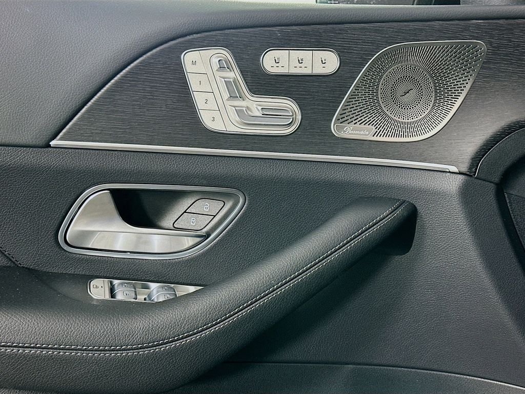 New 2026 Obsidian Black Metallic Mercedes-Benz GLE 350 image 17