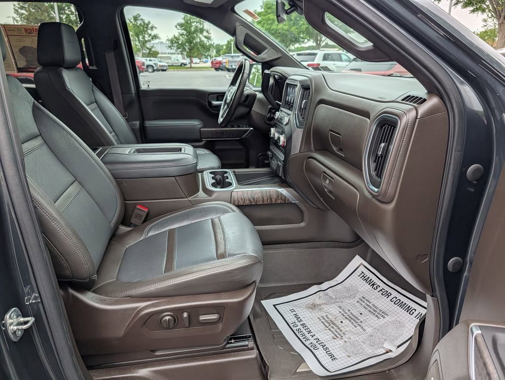 Used 2021 Hunter Metallic GMC Denali image 23
