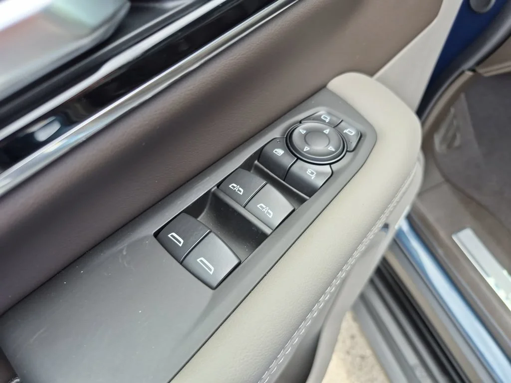 New 2026 Downpour Metallic GMC Elevation image 21