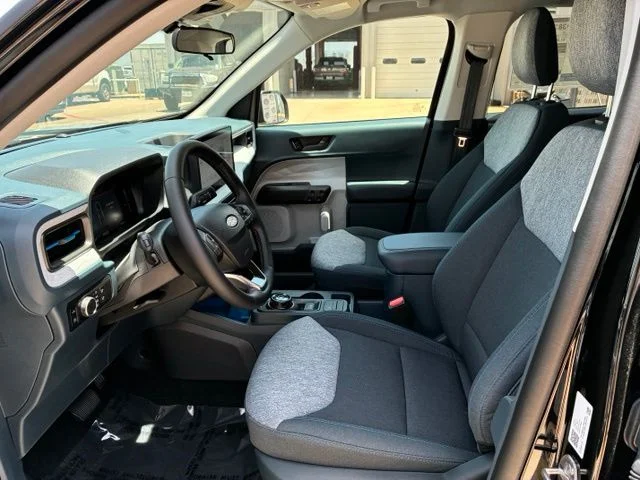 New 2026 Shadow Black Ford XLT image 7
