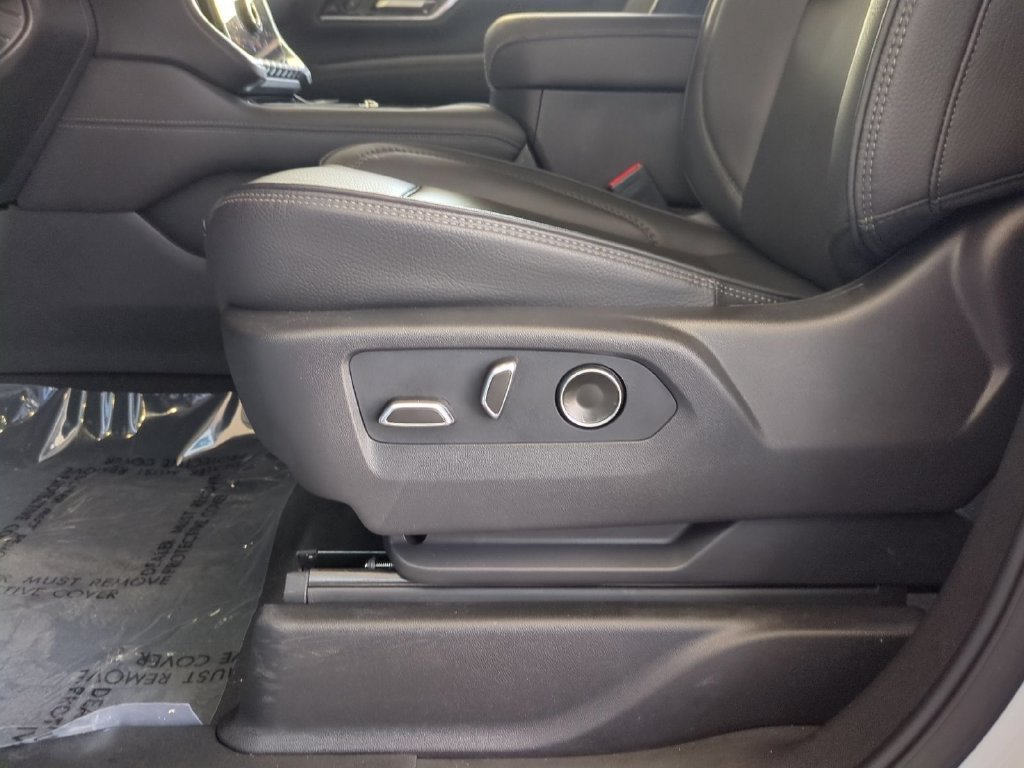 2026 GMC Yukon XL Denali - Photo 24