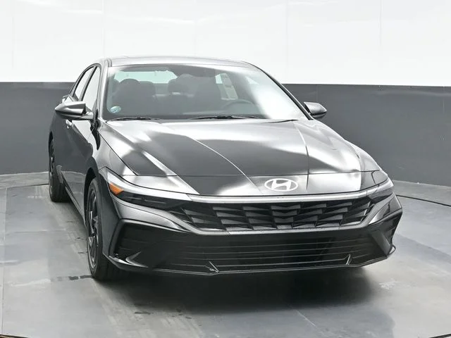 New 2026 Black Hyundai SEL Sport image 6