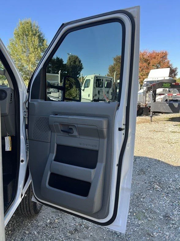 Used 2024 White Ford Base image 32