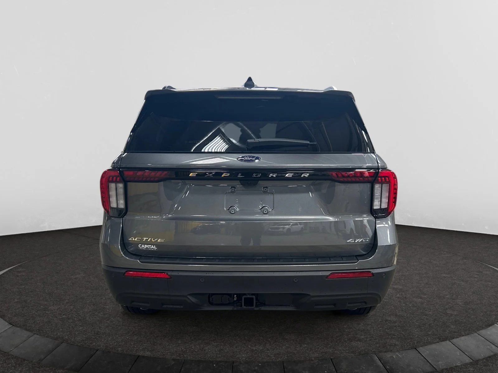 New 2026 Carbonized Grey Metallic Ford Active w/200A Pkg image 4