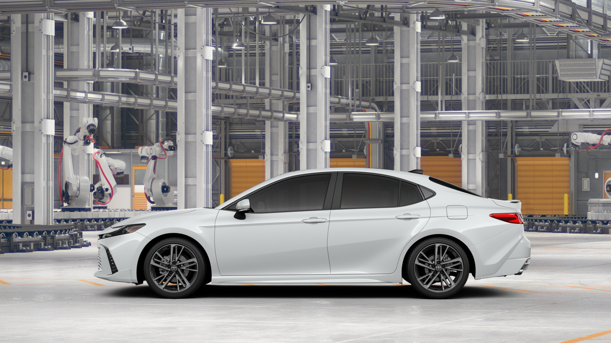 New 2026 Wind Chill Pearl Toyota XSE image 4