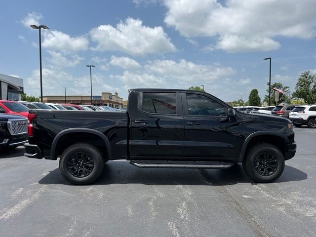 Used 2024 Black Chevrolet ZR2 image 7