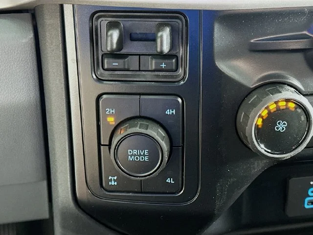 New 2026 White Ford XLT image 19