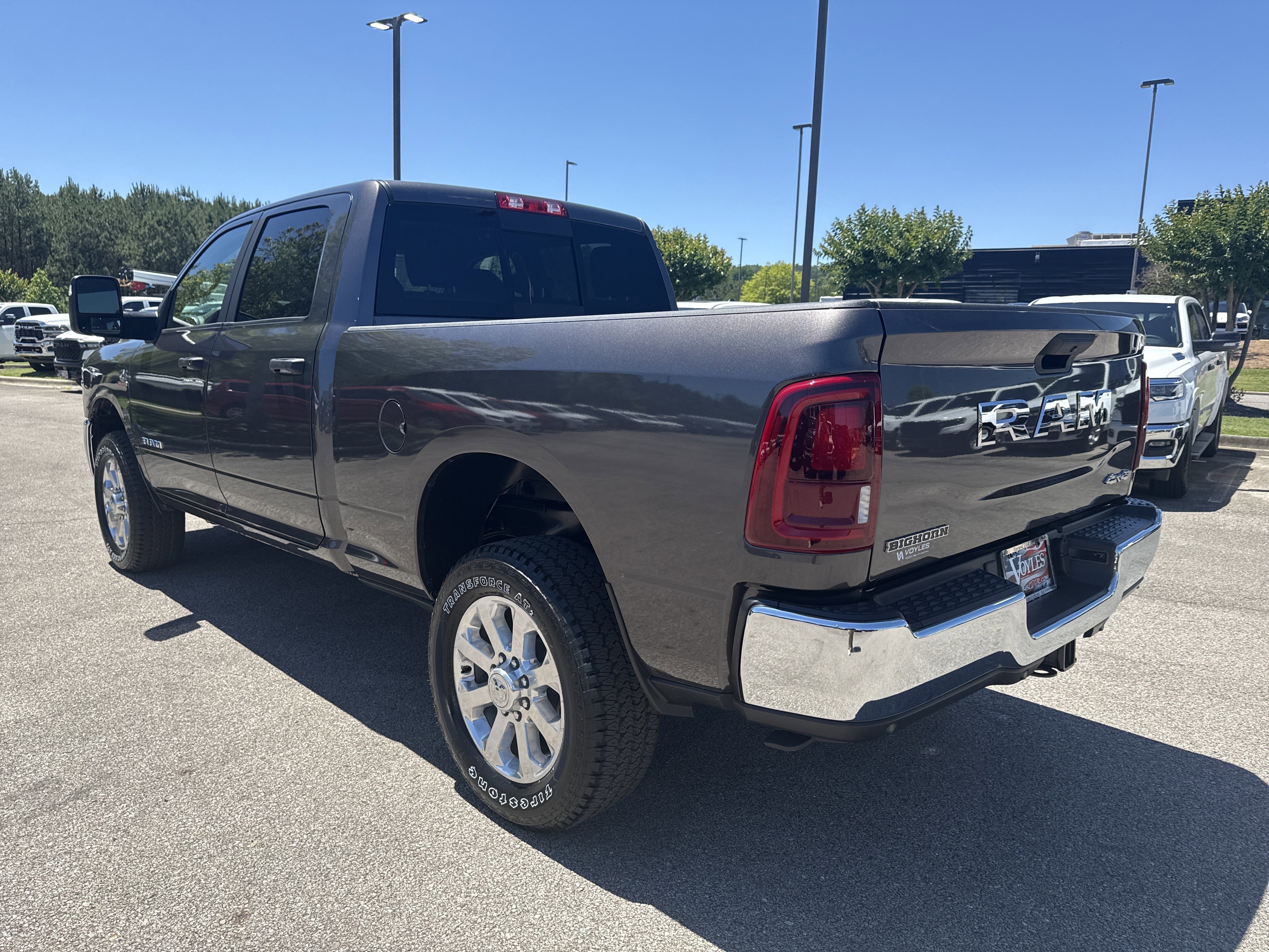 New 2026 Granite Crystal Metallic Clear-Coat Exterior Paint RAM Big Horn image 5