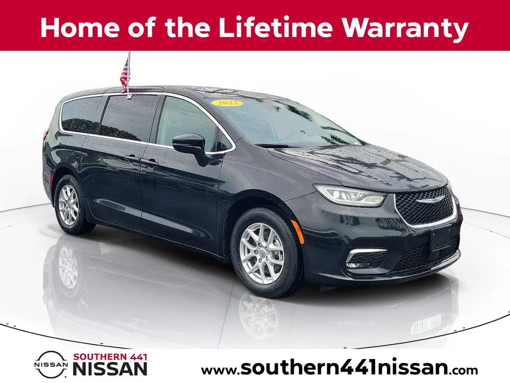 2023 Chrysler Pacifica
