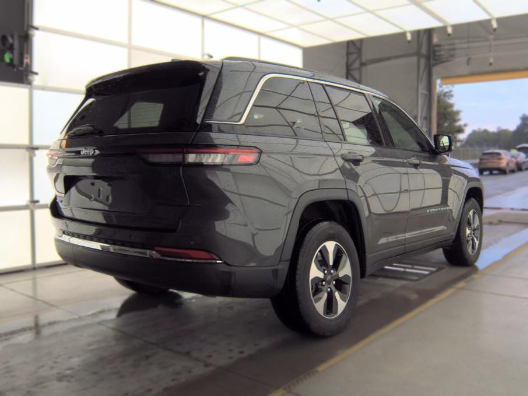 Used 2024 Gray Jeep 4xe image 3
