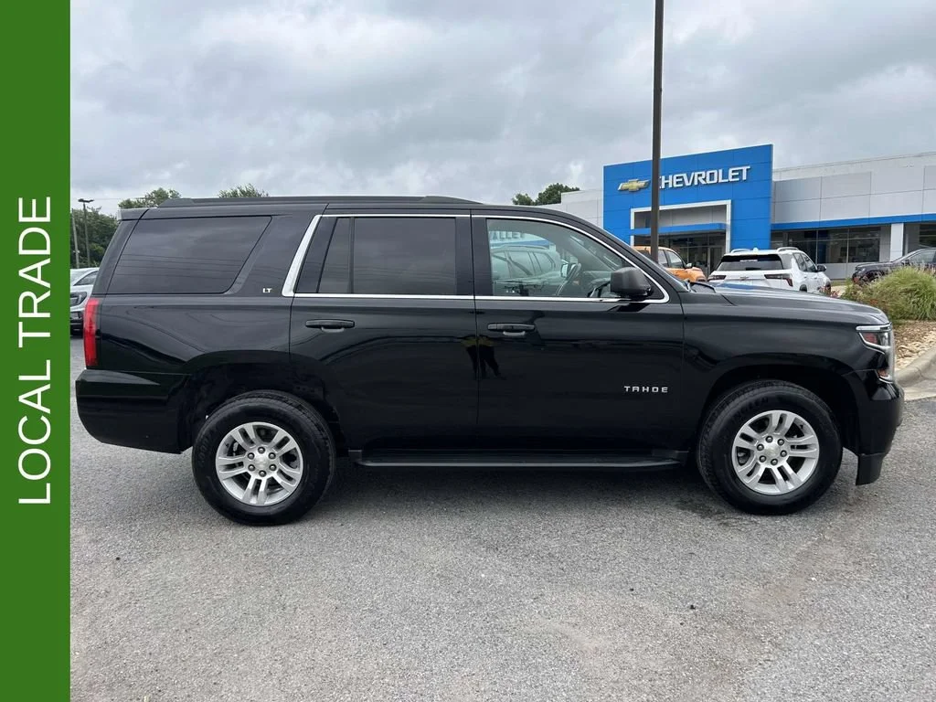 Used 2020 BLACK Chevrolet LT image 2