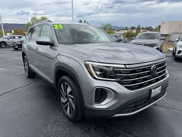 2025 Volkswagen Atlas 2.0T SEL