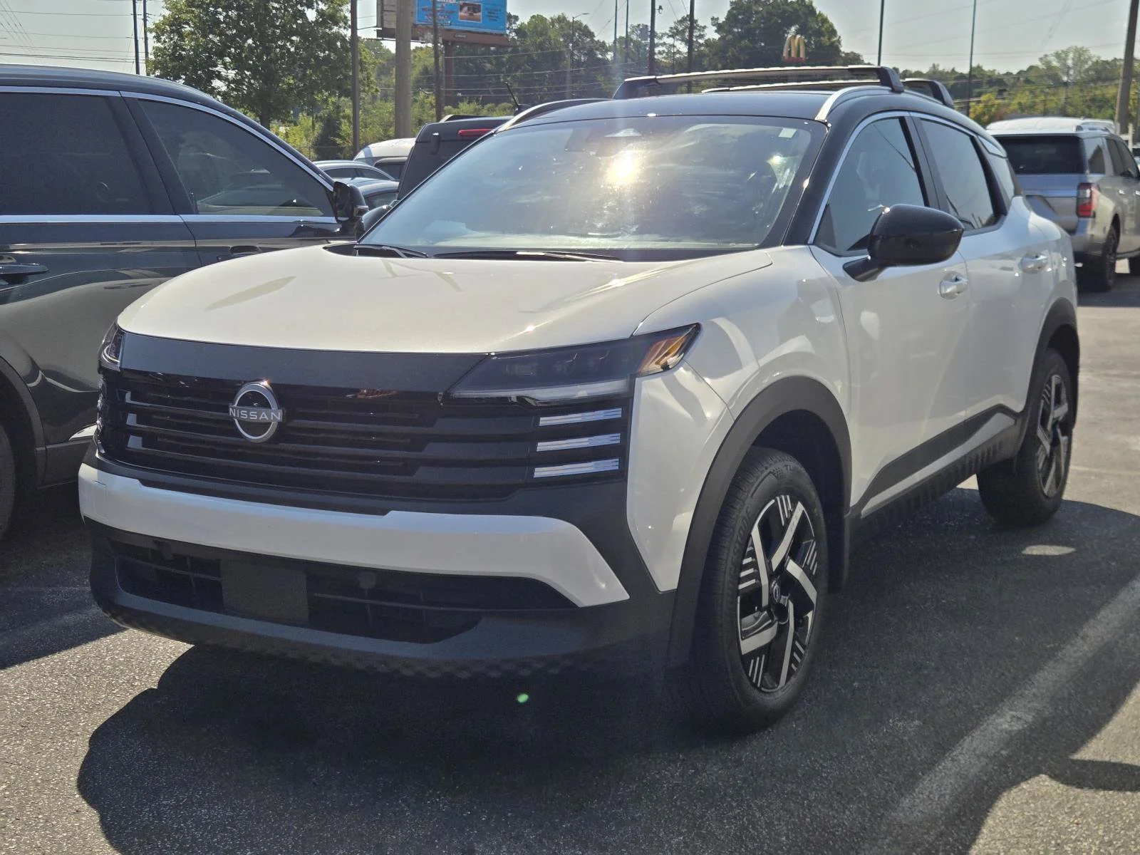 2026 Nissan KICKS
