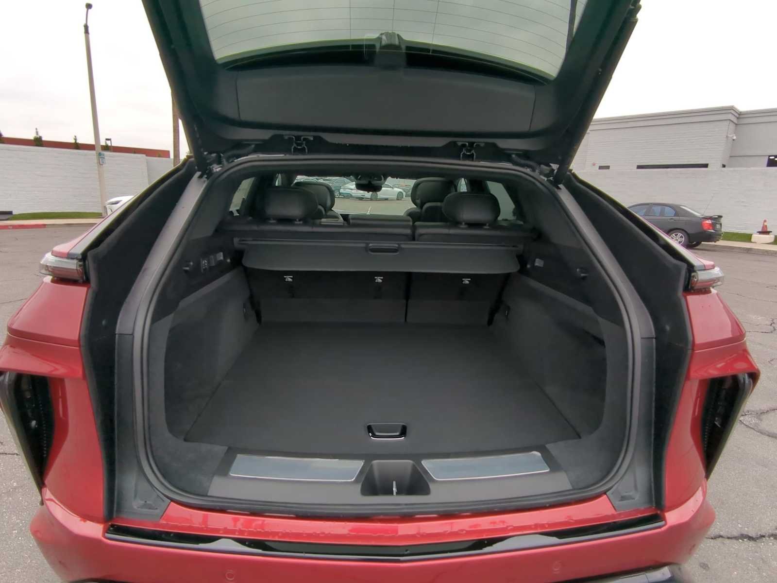 2026 Cadillac LYRIQ V - Photo 26