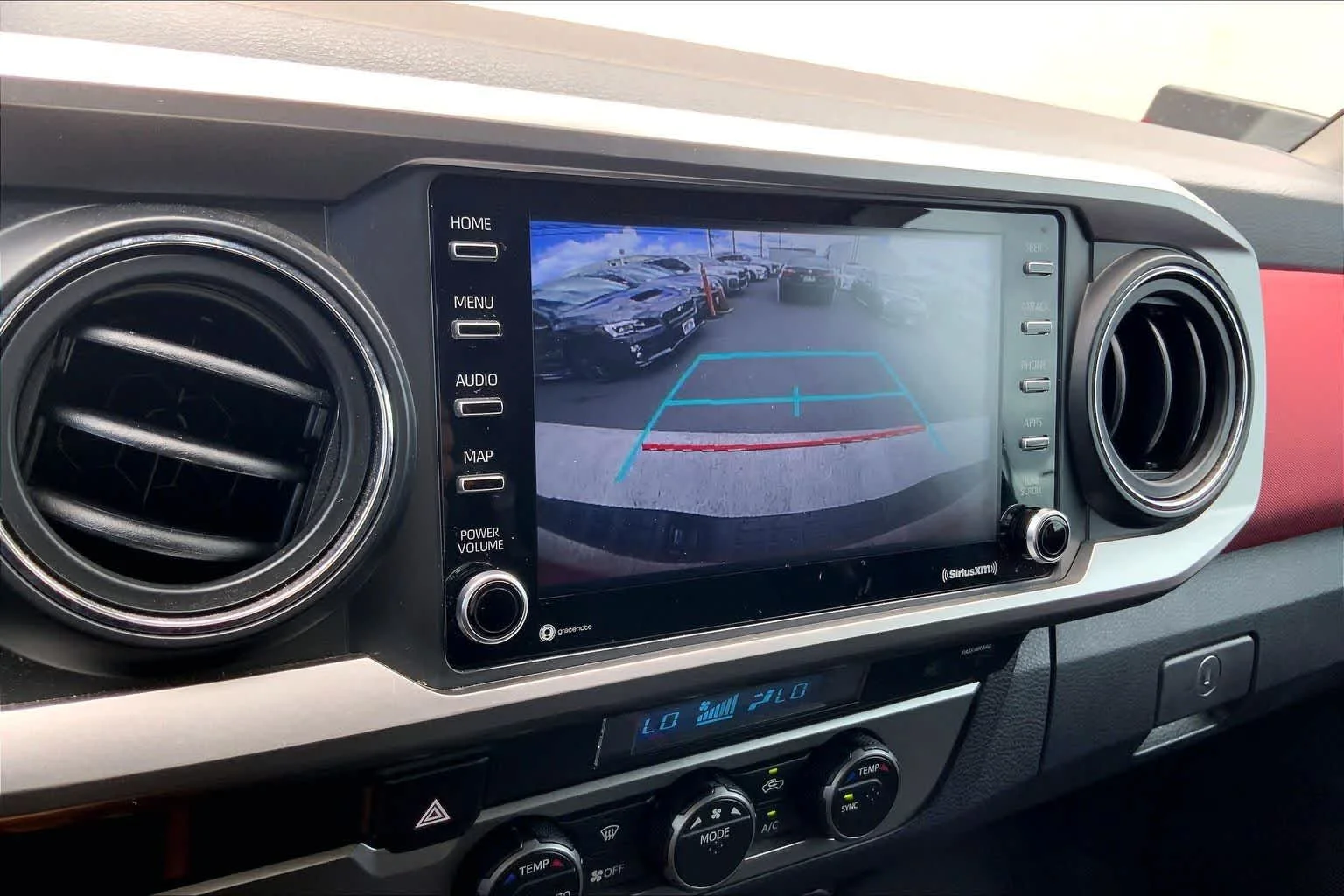 Used 2023  Toyota SR5 image 26