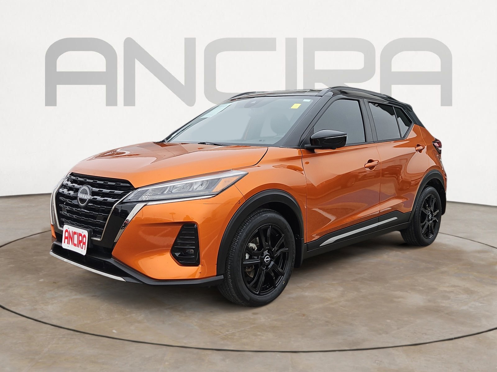 Used 2024 Monarch Orange Metallic/Super Black Nissan SR image 5