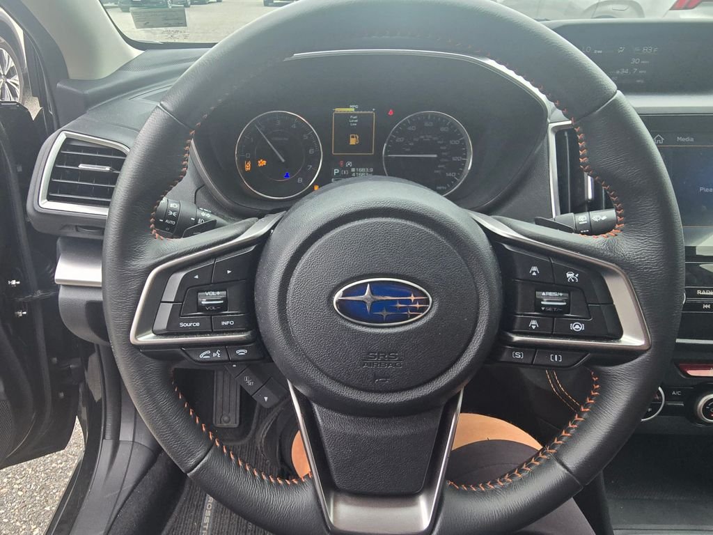 Used 2015 Silver Subaru 2.0i Limited image 14