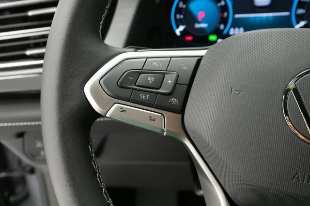2026 Volkswagen Atlas Cross Sport SE w/Tech - Photo 23