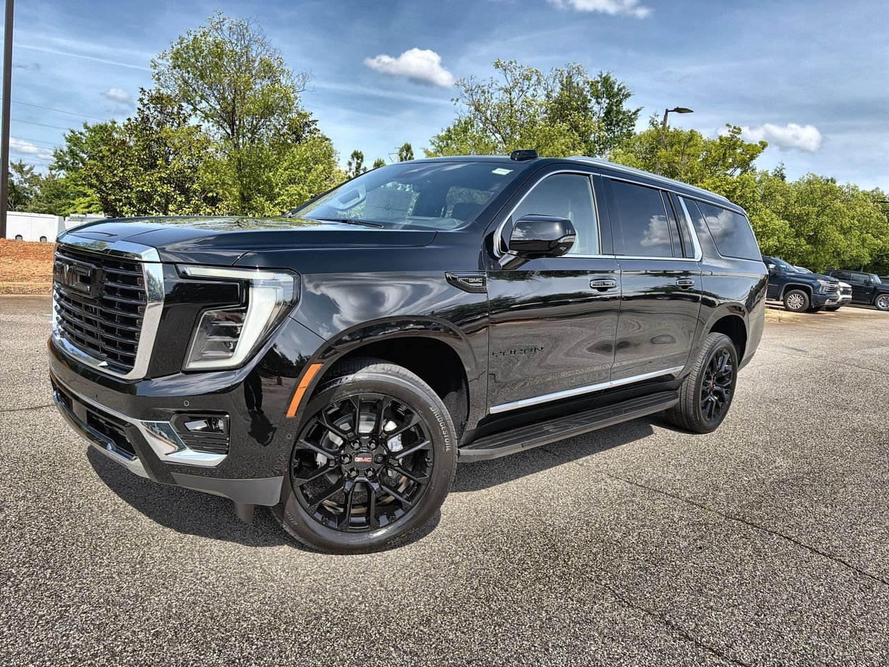 2026 GMC Yukon XL Elevation - Photo 1