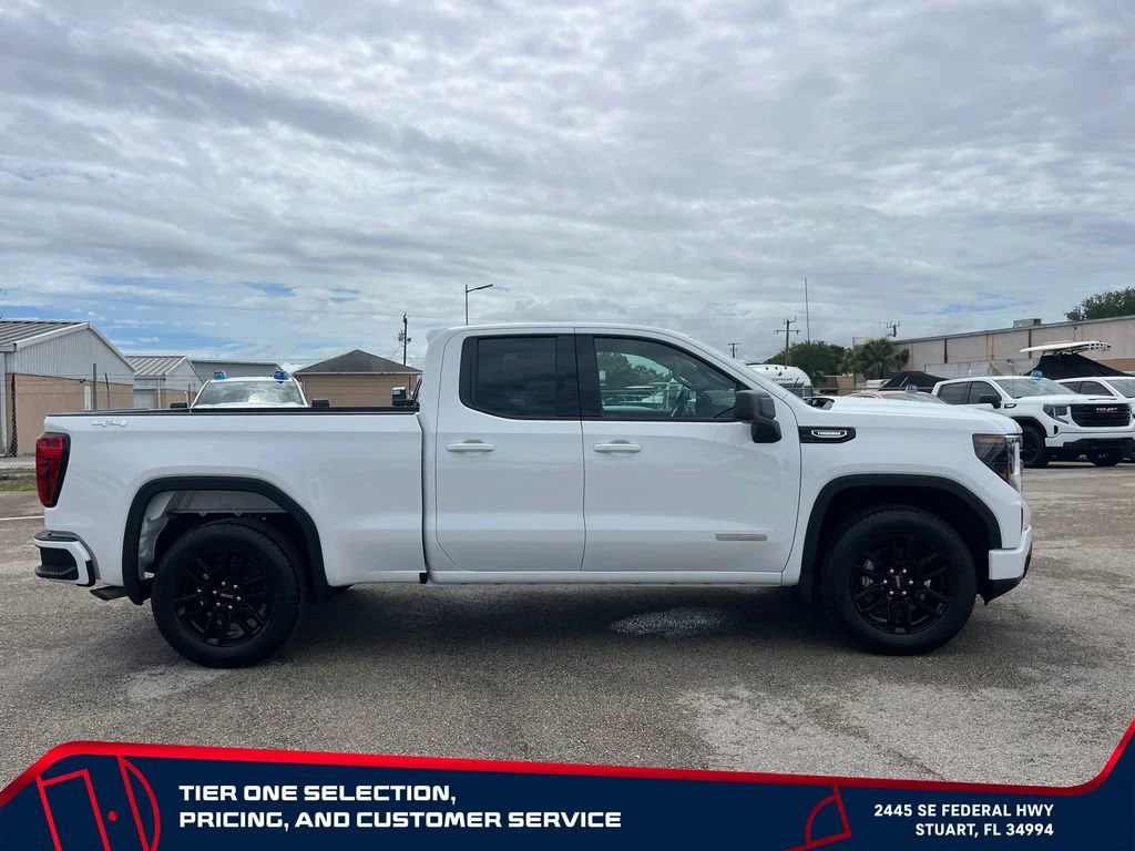 New 2026 Summit White GMC Elevation image 8