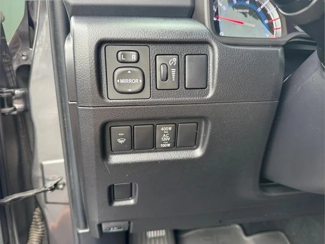 Used 2017 Gray Toyota SR5 Premium image 18