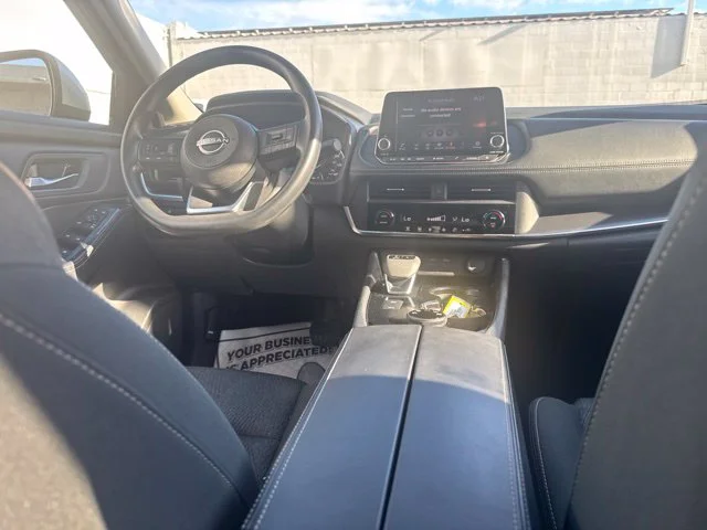 Used 2024 Silver Nissan SV image 16