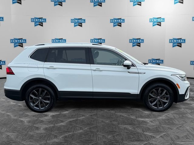 Certified Used 2022 White Volkswagen 2.0T SE image 6
