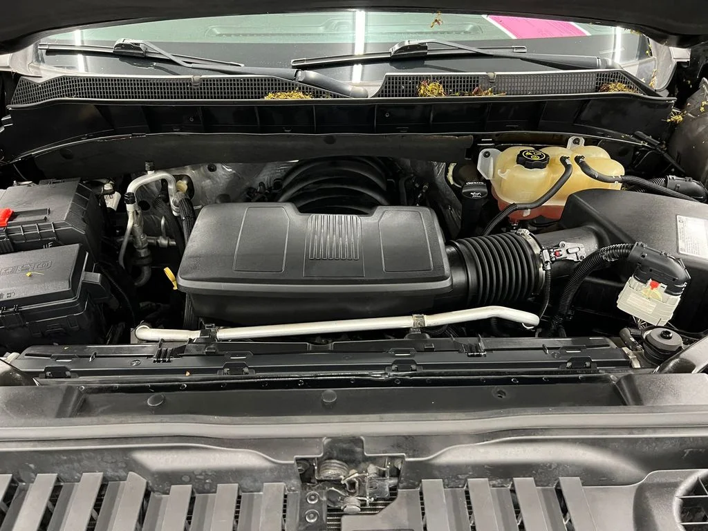 Used 2019 Black Chevrolet LT image 26