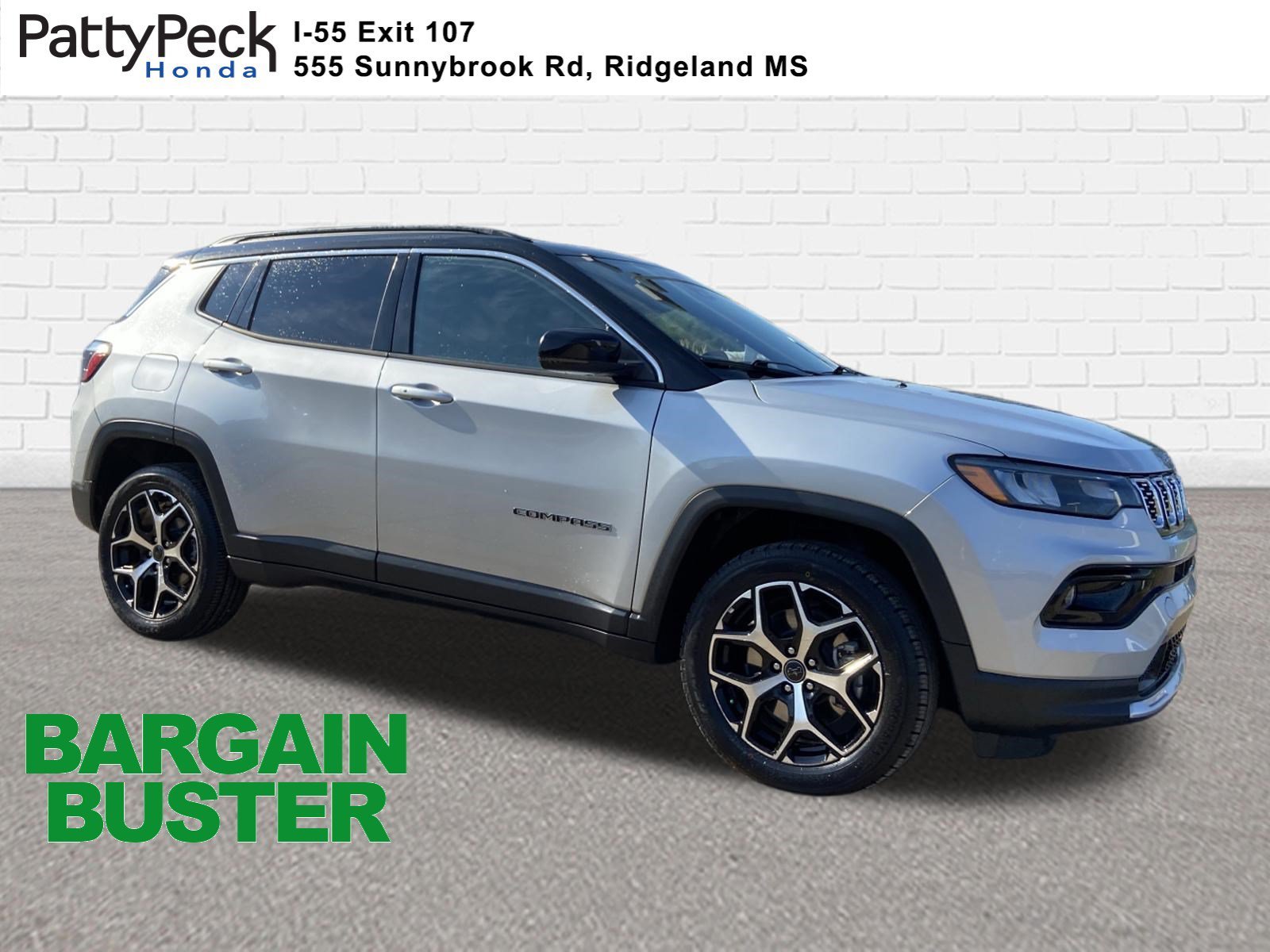 Used 2025 Silver Zynith Metallic Clearcoat Jeep Limited image 1
