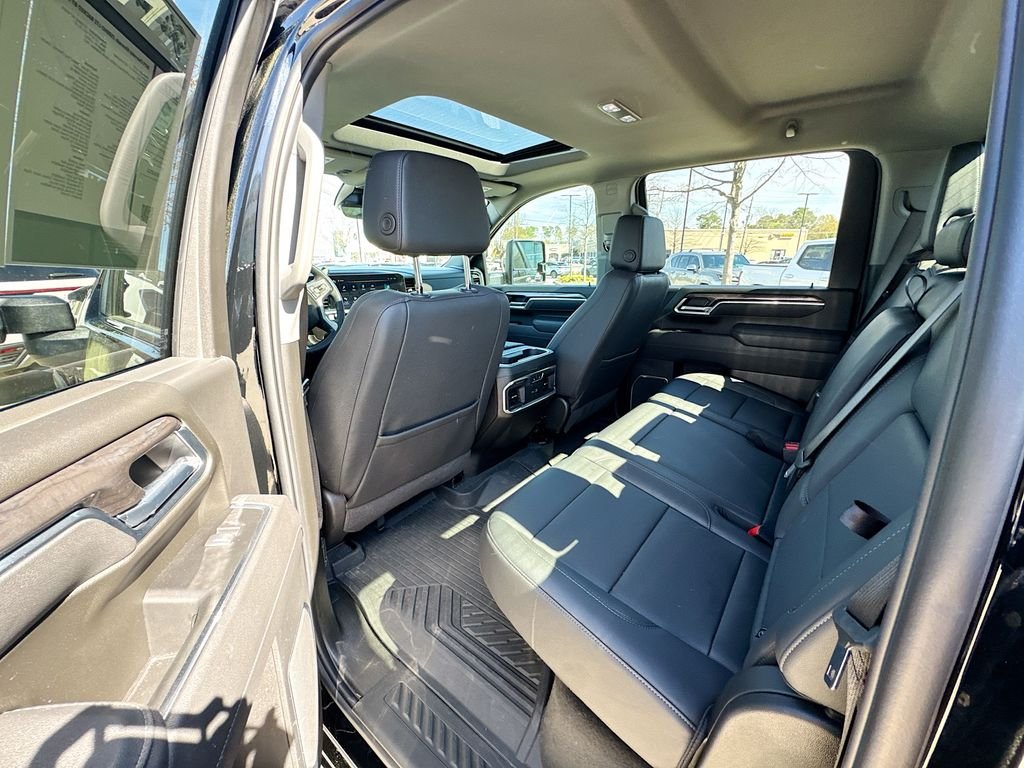 Used 2025 Black Chevrolet LTZ image 30