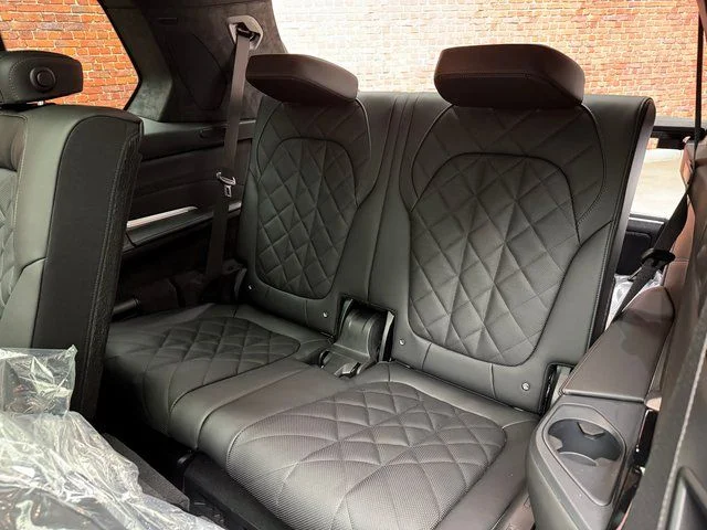 Used 2026 Brown BMW xDrive40i image 24