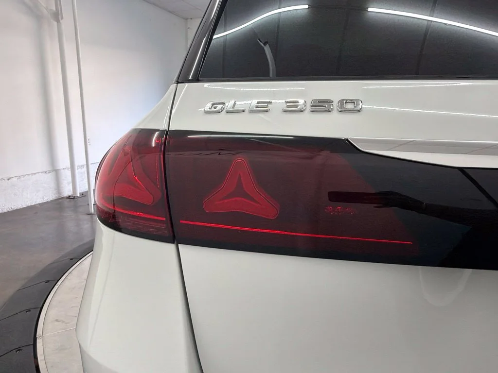 New 2027 White Mercedes-Benz GLE 350 image 11