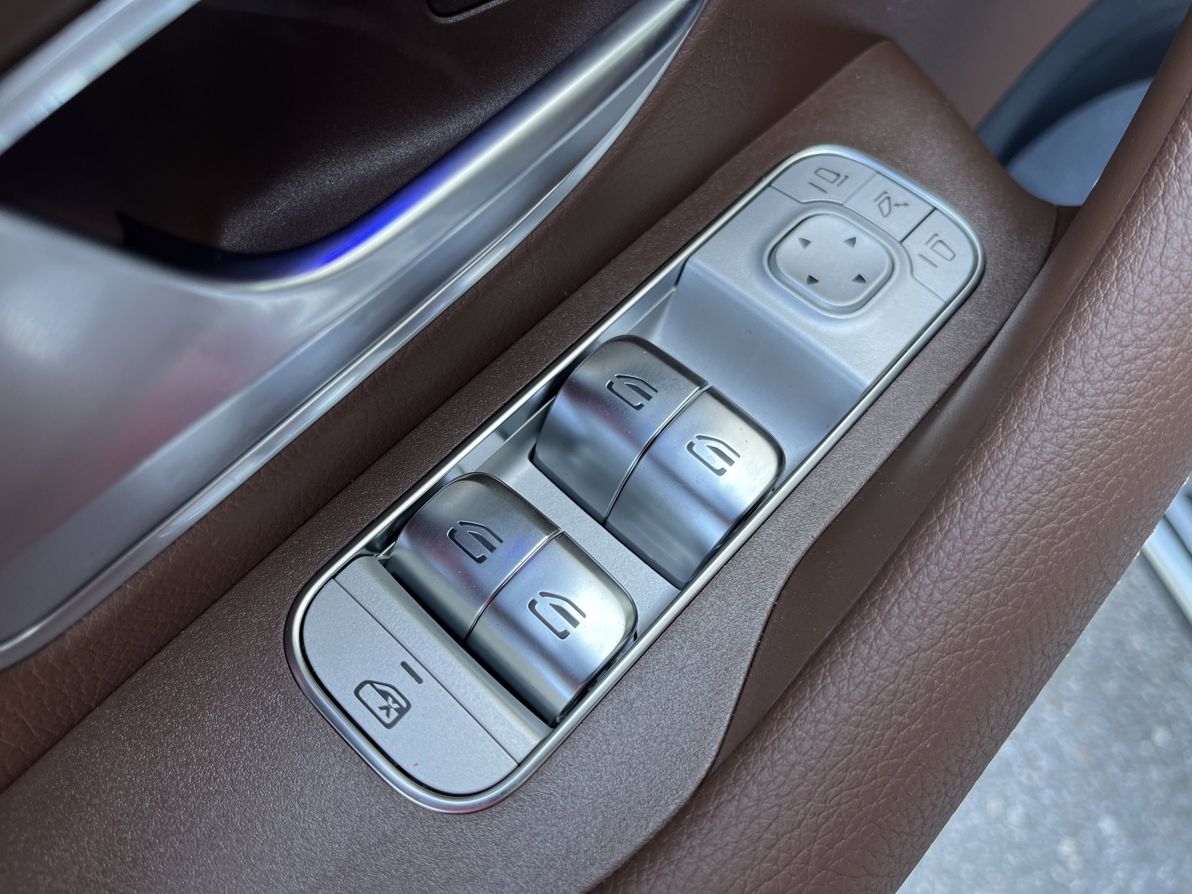 New 2026 POLAR WHITE Mercedes-Benz GLS 450 image 14