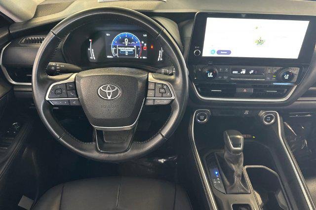 Certified Used 2025 STORM CLOUD Toyota  image 18