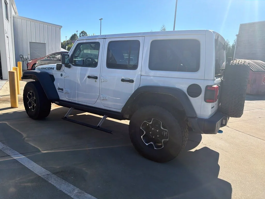 Certified Used 2021 White Jeep Unlimited Rubicon 4xe image 5