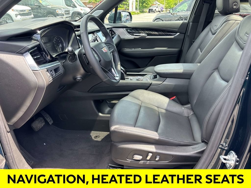 Used 2024 Green Cadillac Premium Luxury image 9