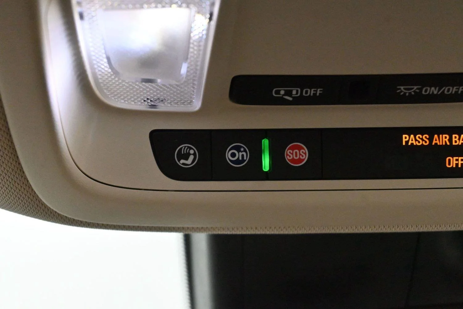 Used 2020 Silver Ice Metallic Chevrolet LT image 27