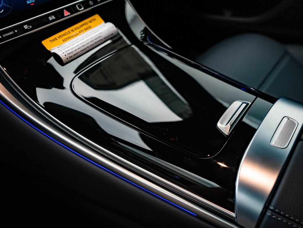 New 2027 Black Mercedes-Benz GLC 300 Coupe image 37