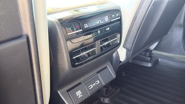Used 2024 Apex Blue Pearl Acura Technology image 28