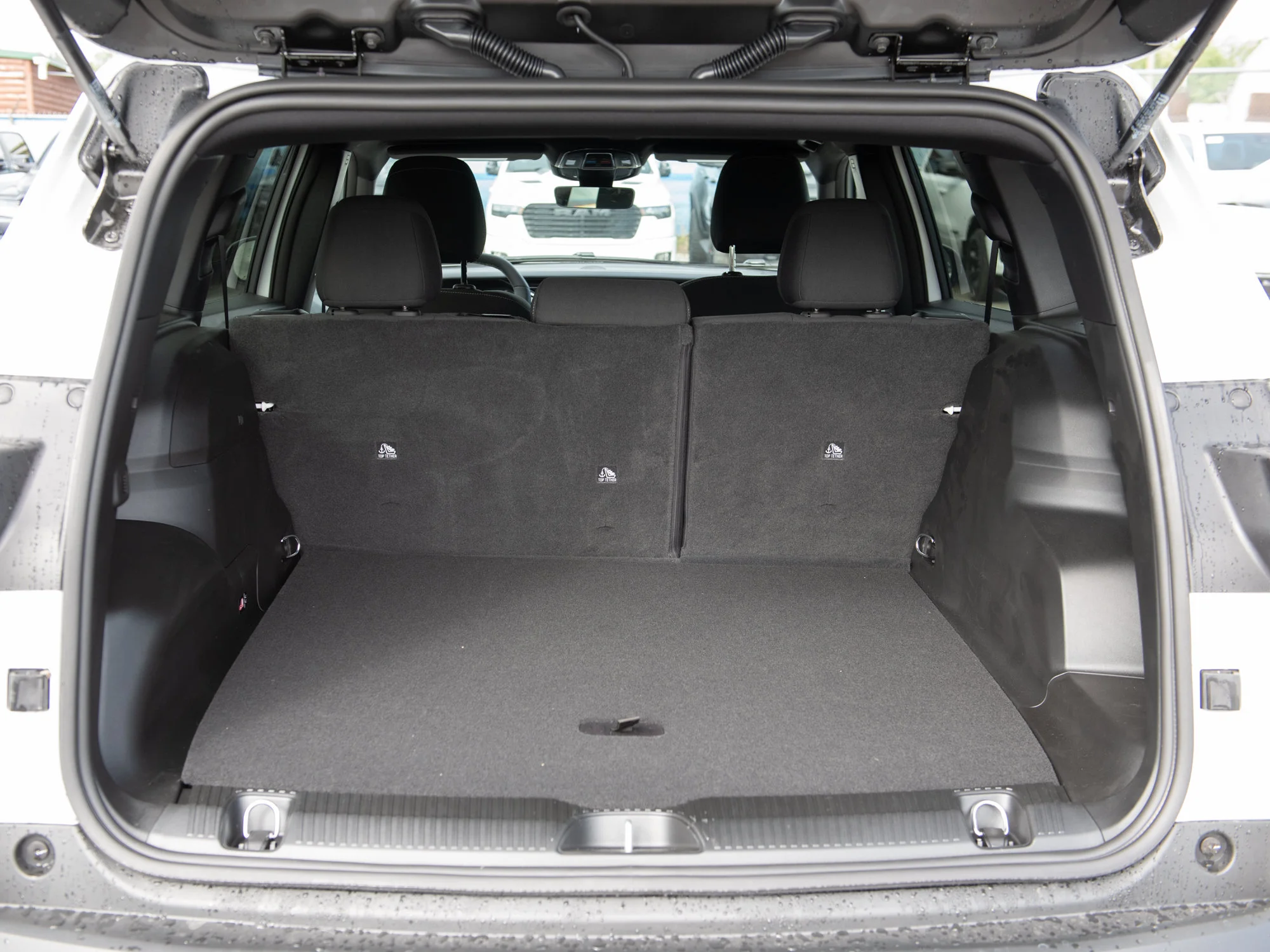New 2026 White Jeep Laredo * Hybrid 4x4, Heated Seats, Remote Start, Adaptive Cruise image 20