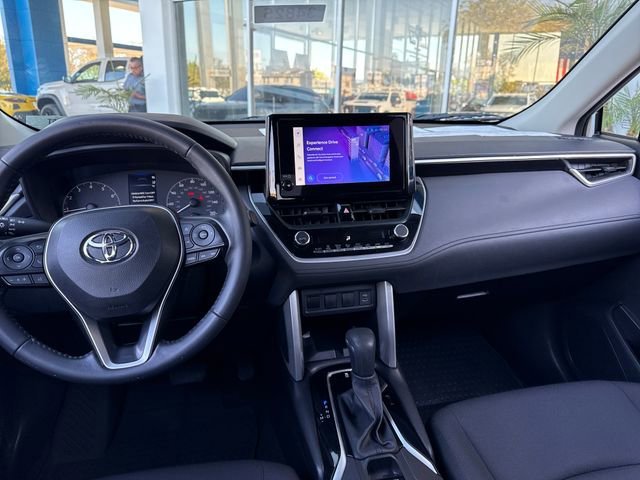 2024 Toyota Corolla Cross LE - Photo 12