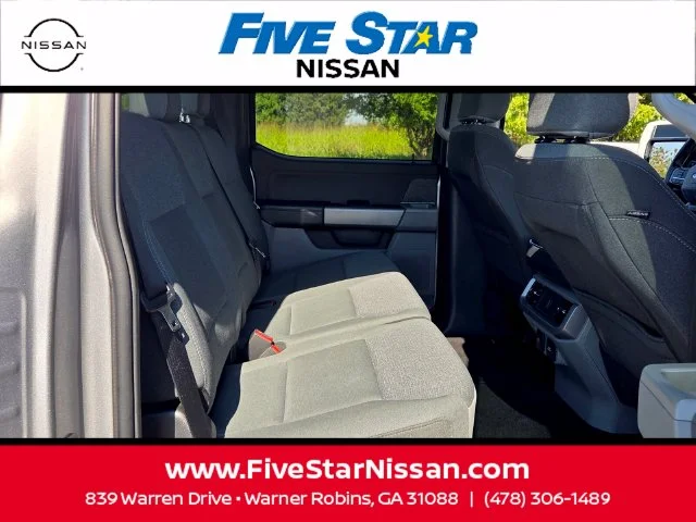 Used 2024 Silver Ford XLT image 14