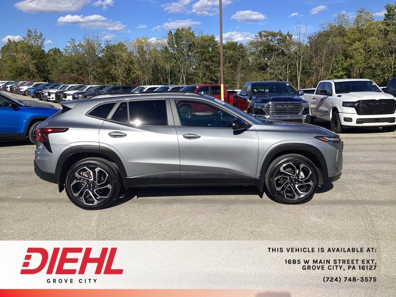 Used 2025 Gray Chevrolet 2RS image 8