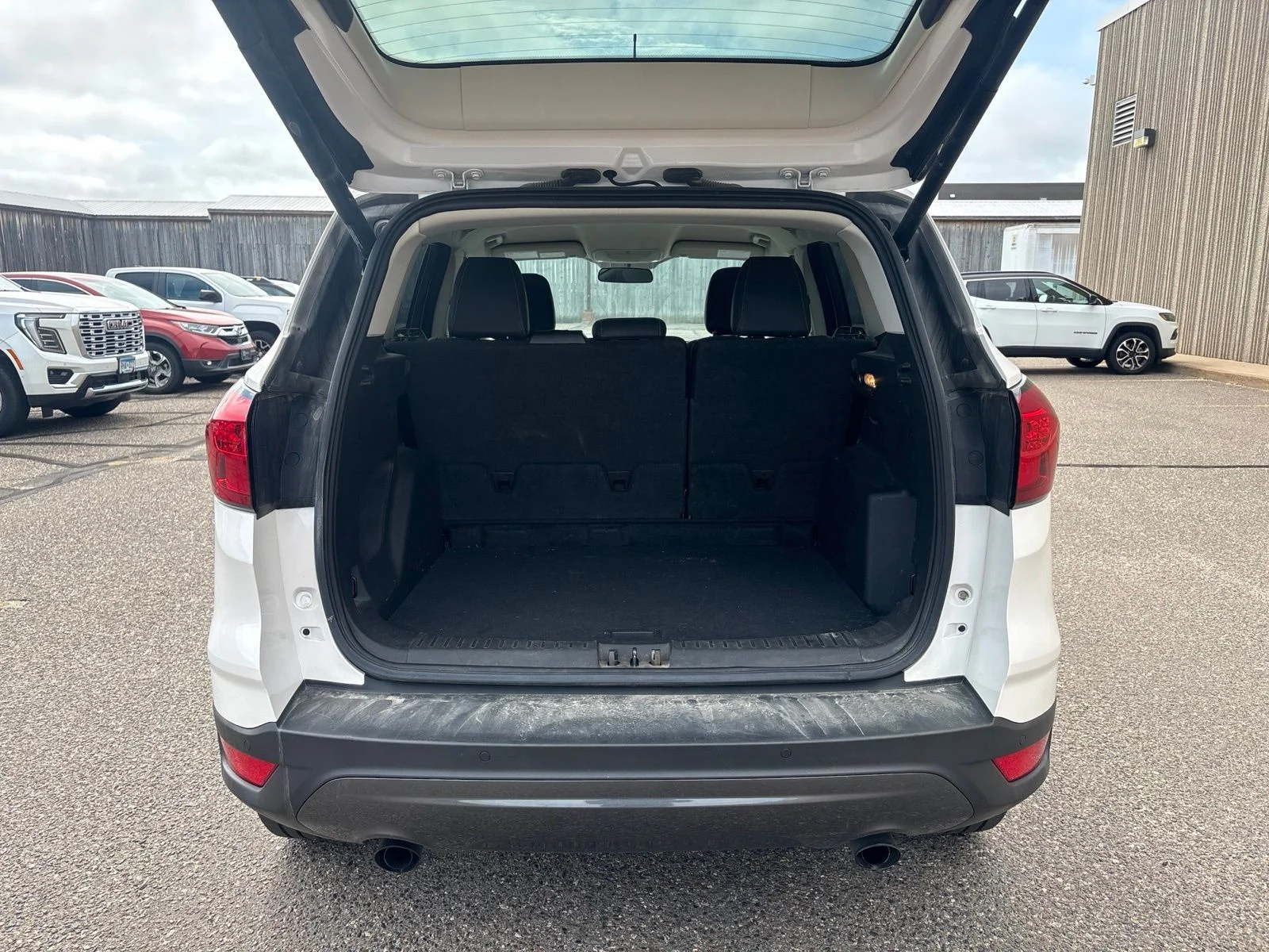 Used 2019 White Ford SEL image 8