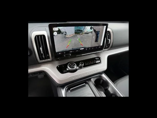 New 2027 Black Ford Active image 19
