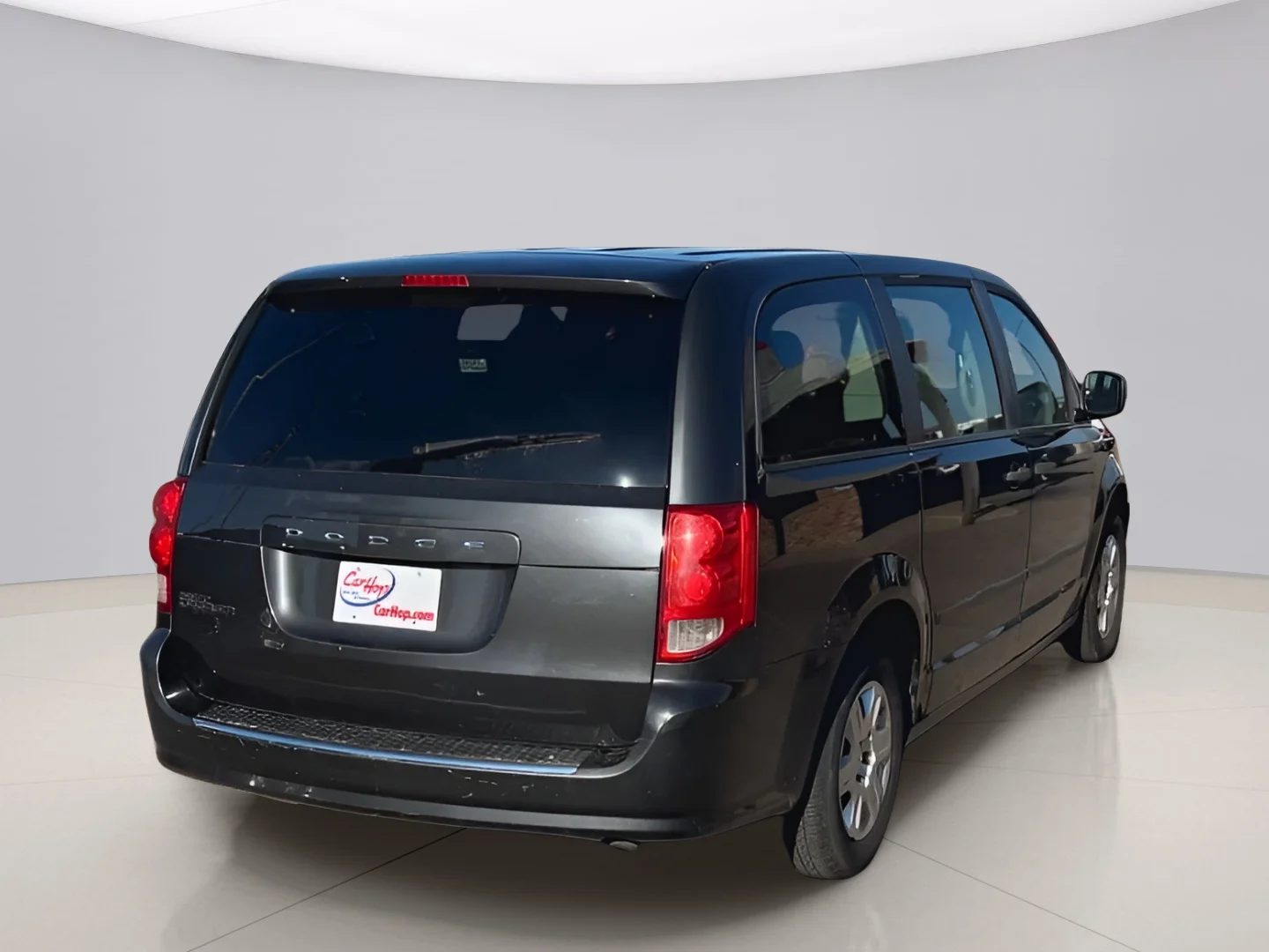 Used 2012 Gray Dodge SE image 2