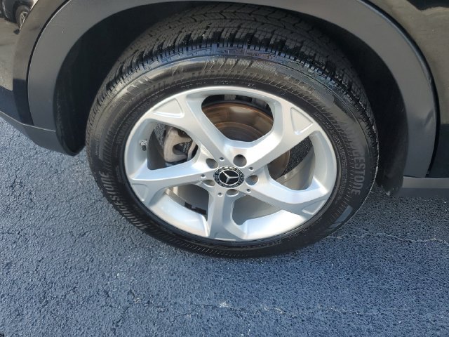 Used 2019  Mercedes-Benz GLA 250 image 31