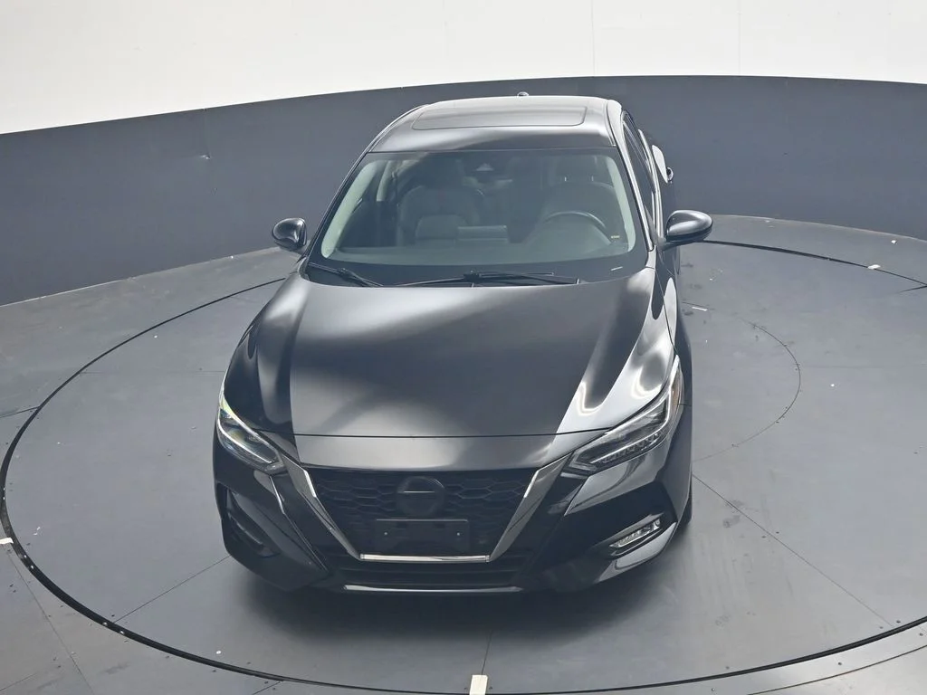 Used 2022 Black Nissan SR image 36
