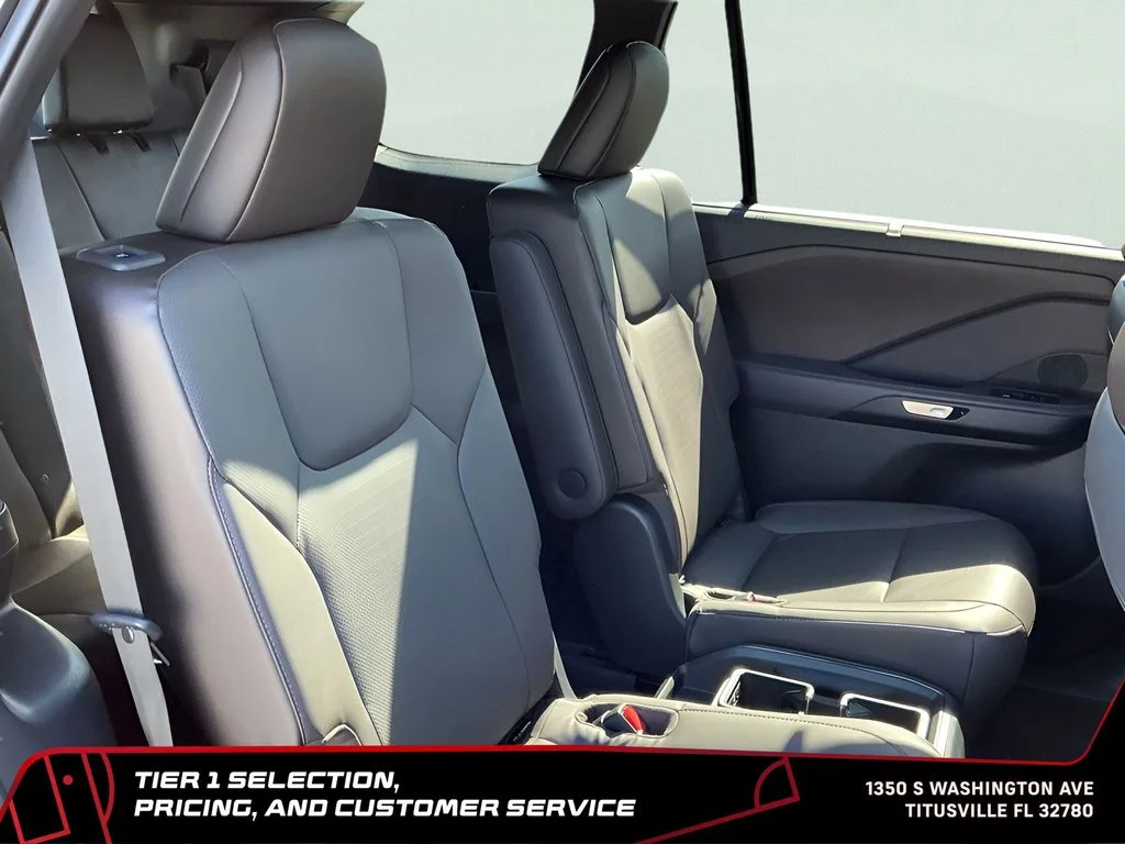 Used 2025 Gray Lexus 350 Premium image 17