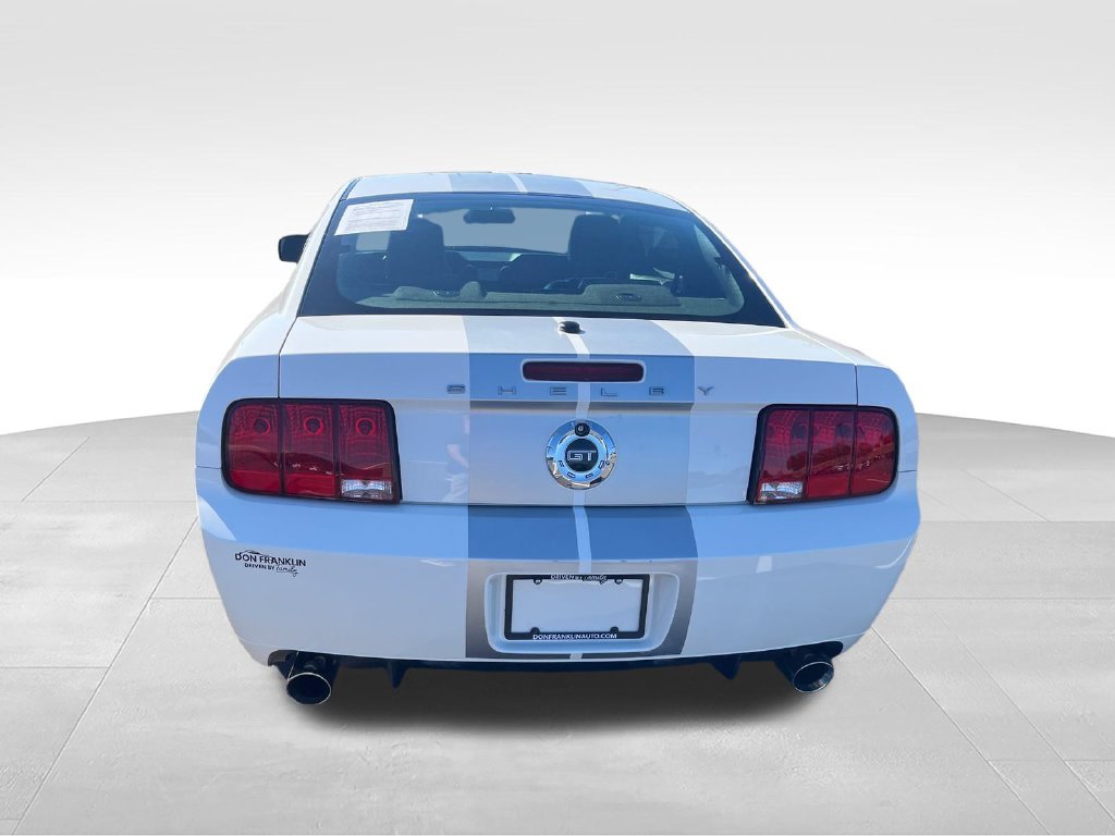 Used 2007 White Ford  image 4